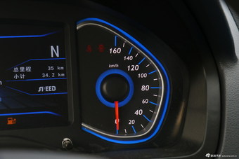 2015款北汽新能源EV200轻秀版