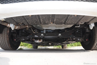 2015款海马福美来1.6L自动品尚型