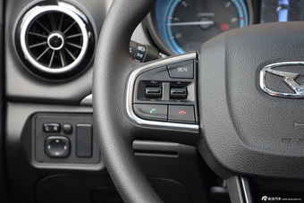 2016款凯翼V3 1.5L手动智联II导航版