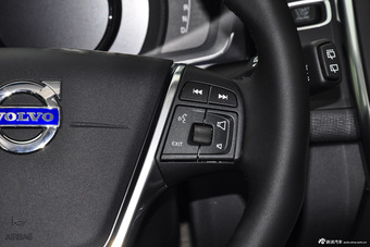 2016款沃尔沃XC60 2.0T自动 T5 AWD智远版