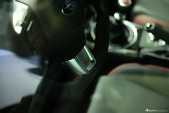 斯巴鲁WRX STI