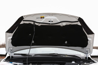 2014款哈弗H6运动版2.4L自动精英型