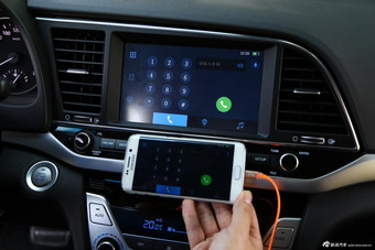 2016款领动1.6L自动智炫旗舰型