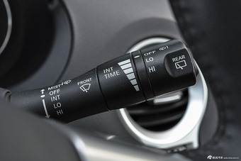 2014款科雷傲2.0L两驱时尚版