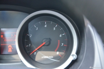 2015款东南三菱翼神到店实拍