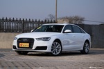 2016款奥迪A6L 3.0T自动45TFSI quattro运动型 朱鹭白