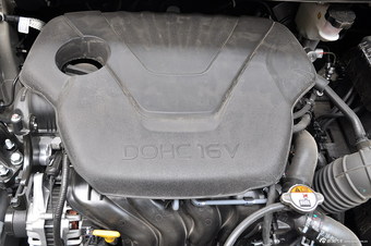 2012款朗动1.6L自动时尚型