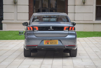 2016款标致308 1.6T自动尊贵版