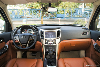 2015款海马S7 2.0L自动改款纵驰型