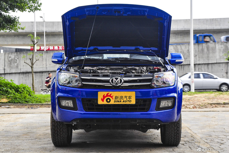 2015款骐铃T7 2.8T手动两驱舒适版标准轴距JE493ZLQ4CB