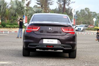 2014款DS 5LS THP200 1.6T自动豪华型