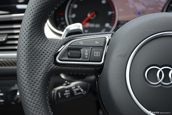 2016款奥迪RS6 4.0T自动Avant