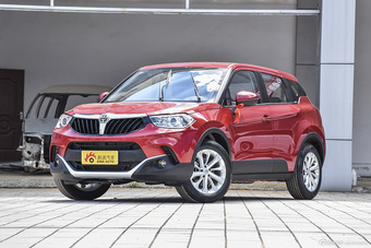 2016款中华V3 1.5L自动智能型