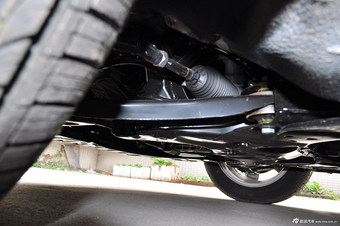 2012款朗动1.6L手动时尚型