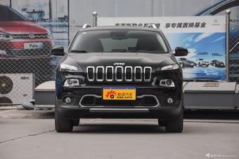 2016款自由光2.4L自动全能版