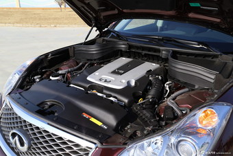 2015款东风英菲尼迪QX50