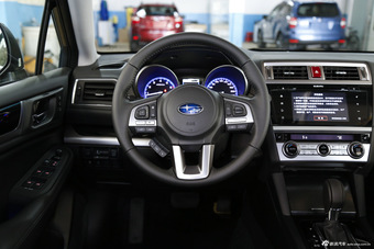 2016款傲虎2.5L自动运动导航版