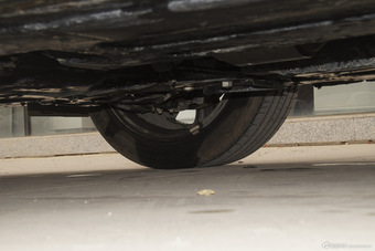 2014款起亚K4 1.6T自动Turbo