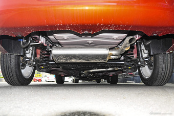 2016款凯翼C3 1.5L自动虹钻版