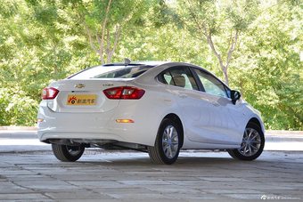 2017款科鲁兹1.4T 自动双离合炫锋版