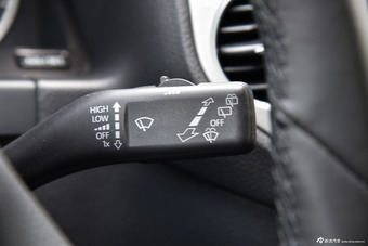 2015款途观2.0TSI自动四驱旗舰版