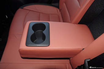 2015款福美来1.5T自动行政尊尚型