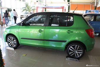 2012款斯柯达晶锐sport到店实拍