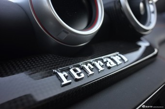 2015款California 3.9T自动标准型