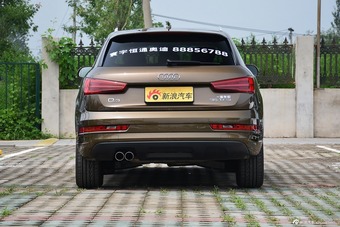 2016款奥迪Q3 2.0T自动35TFSI风尚型