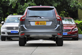 2016款沃尔沃XC60 2.0T自动 T5 AWD智远版