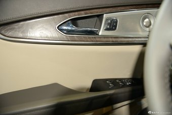 2015上海车展：林肯MKX