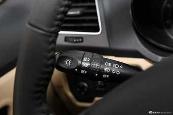 2015款奇瑞E3 1.5L手动实尚版