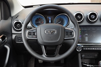 2016款凯翼V3 1.5L手动智联II导航版