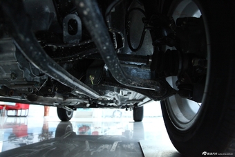 2013款北斗星X5 1.4L手动VVT巡航型