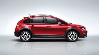 2013款世嘉CROSS官方图