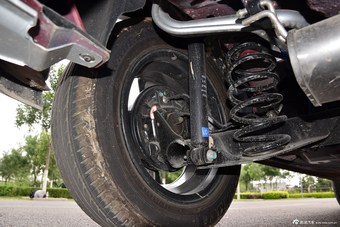 2016款吉利熊猫1.0L AMT酷趣版