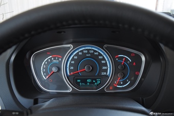 2015款海马S7改款1.8T自动纵领型