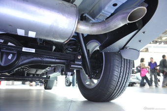 2014款飞腾C5 1.5T自动两驱豪华型