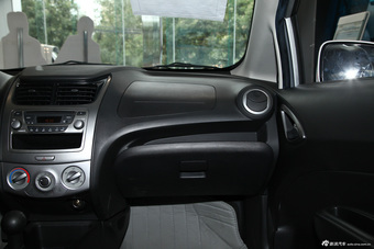 2013款赛欧三厢1.4L手动理想幸福版