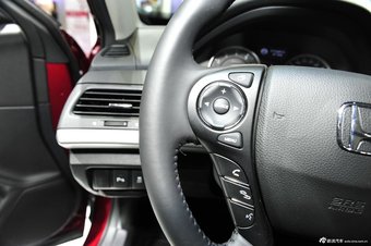 2014款广汽本田歌诗图