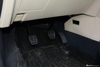 2015款艾瑞泽M7 1.8L手动宽适版