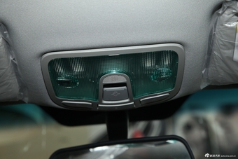 2012款MG5 1.5L自动精英版