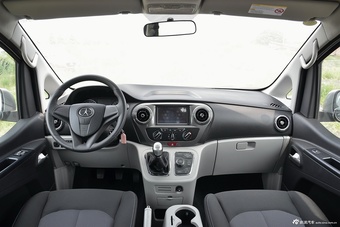 2016款瑞风M3 1.6L手动豪华智能型宜家版图片