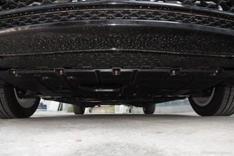 2015款海马福美来1.6L手动智尚型