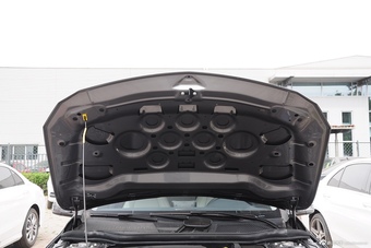 2015款 奔驰GLA220 4MATIC时尚型