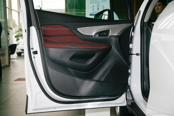 2014款昂科拉1.4T手动两驱都市进取型图片