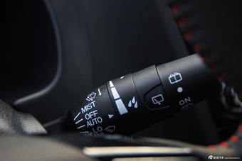 2015款哈弗H6升级版1.5T手动四驱精英型