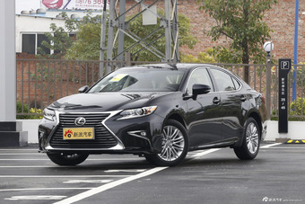 2015款雷克萨斯ES 2.0L自动200精英版