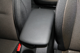 2013款标致308SW 1.6T自动时尚型