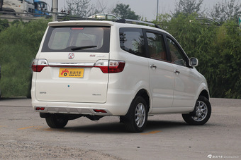 2015款北汽威旺M30舒适型